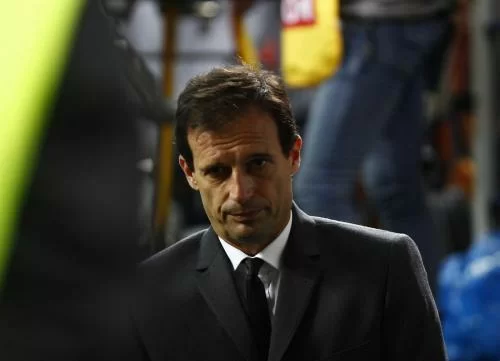 Milan sconfitto 2-0 alla sesta giornata di una fase a gironi, l’ultimo precedente