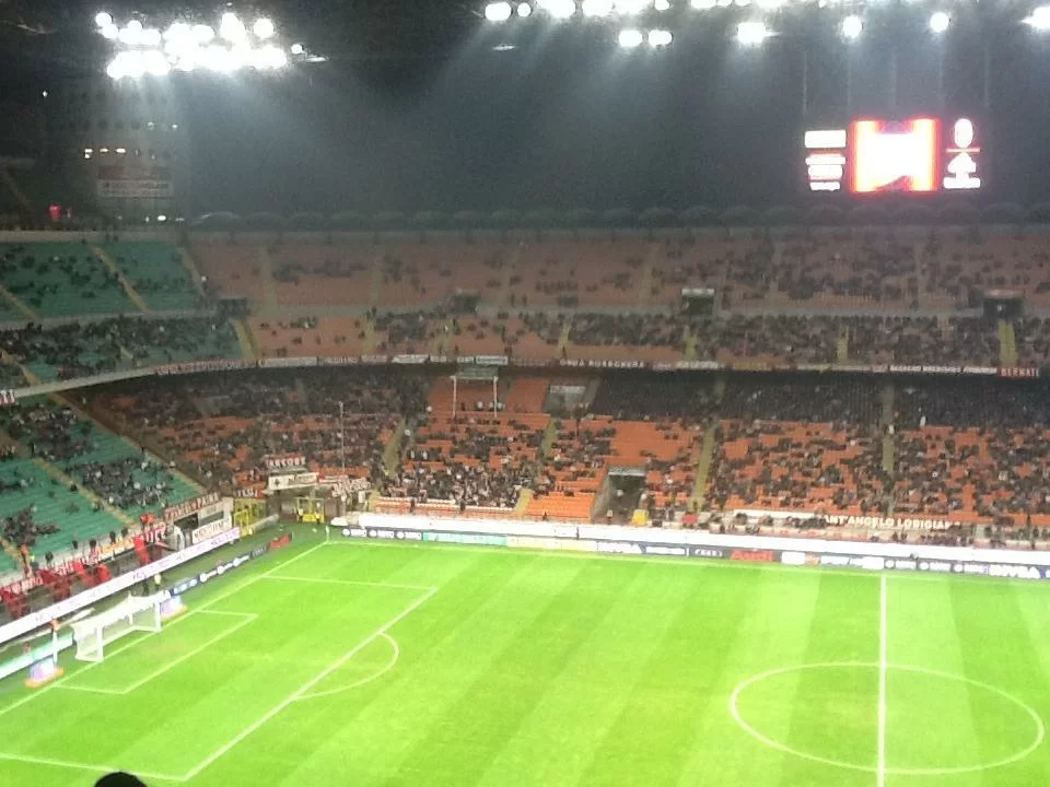 Milan-Chievo, paganti in linea con il Genoa