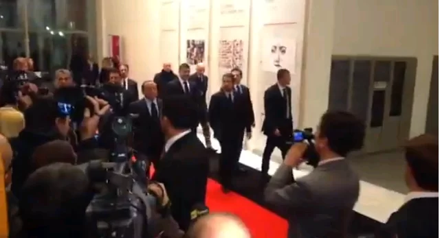 SM VIDEO – Berlusconi: “Balotelli? Non è nei nostri programmi. Robinho? Rimane con noi. Stiamo monitorando 3-4 giocatori”