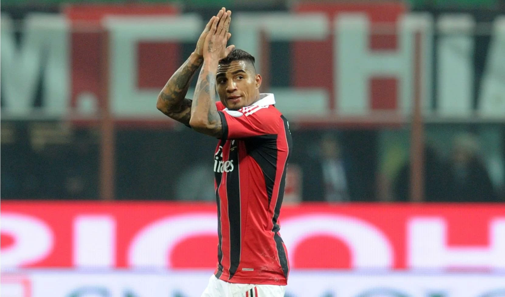 26 volte Kevin Prince. Auguri Boa!