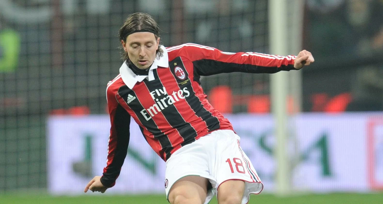 Quantità, qualità ed esperienza: un mix perfetto dalla mediana per battere il Siena. Montolivo c’è