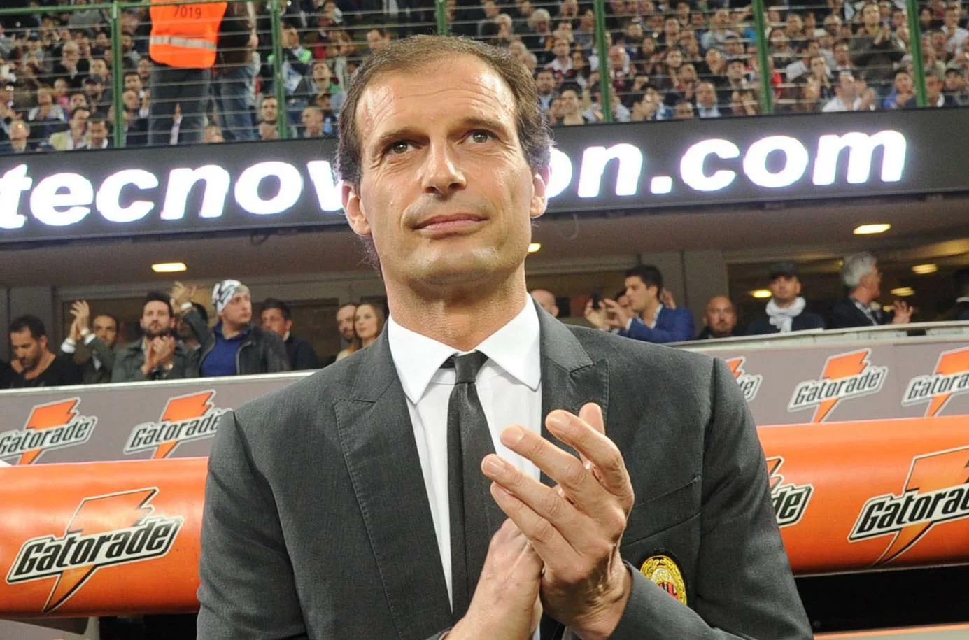 Valenti (ag. FIFA): “Il Milan ha fatto bene a riconfermare Allegri, ma pensa a Prandelli”