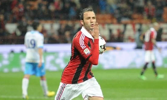 Pazzini: “Non dobbiamo guardare in faccia nessuno, serve un 2014 migliore. Grazie di cuore ai tifosi”