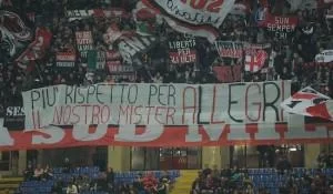 striscione allegri milan-catania (spaziomilan)