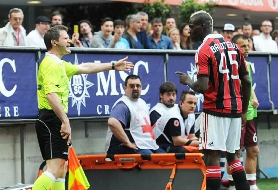 Ecco come cambia la regola del fuorigioco: sarà una vera rivoluzione per il calcio moderno