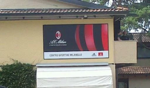 Milan, Vittorio Mentana lascerà il club a fine anno