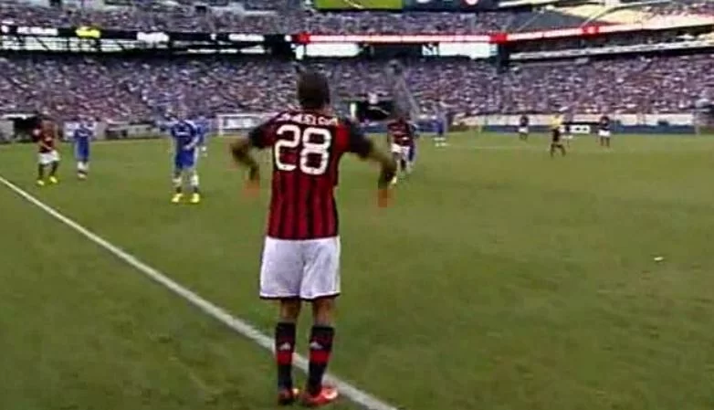 Emanuelson: “Sarà una giornata tranquilla, non verrò ceduto”