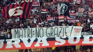 striscione milan-psv 2 (spaziomilan)
