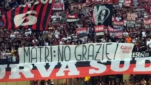 striscione milan-psv 2 (spaziomilan)