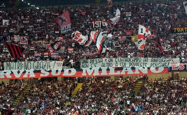 La Sud boccia Matri: “No grazie. Rinforzare difesa e centrocampo”