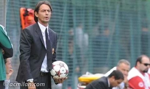 Inzaghi: “Arrivai al Milan dopo un corteggiamento serrato. Eravamo un gruppo di assatanati. Che peccato aver giocato poco con…”