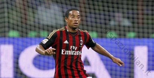 Emanuelson: “Pareggio giusto col Barcellona, Kakà è un grande. Ho un bel ricordo di Parma…”