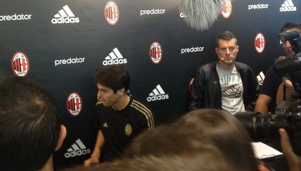 Kakà: “Sono teso come un ragazzino, voglio arrivare a 100 gol in rossonero”