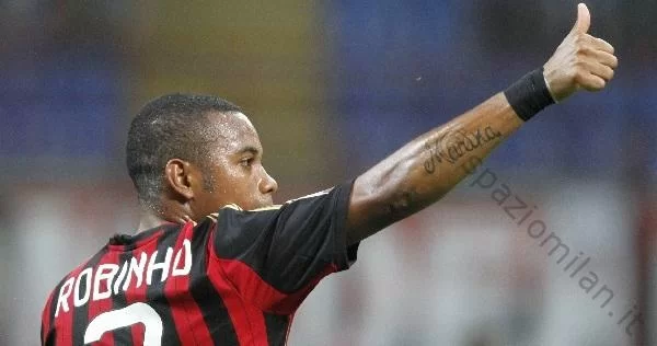 Milan-Napoli, probabili formazioni: Binho dietro le punte, torna Abate