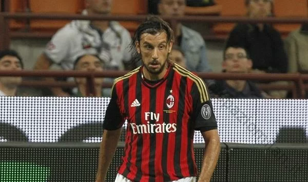 Ordine (<i>Il Giornale</i>) svela: “Zaccardo avrebbe preso due stipendi per due mesi, ma poi…”