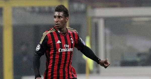 Constant arrestato e rilasciato all’aeroporto di Istanbul