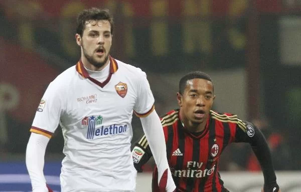 <i>SkySport24</i> rilancia: primo assalto rossonero per Destro. La Roma resiste all’offerta milanista