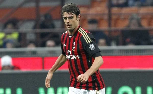 Lazio-Milan, ammonito Poli: era diffidato, salterà la Fiorentina