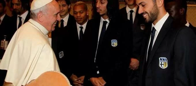 Ghirardi e il suo Parma in Vaticano: ecco i “gustosi” regali per Papa Francesco