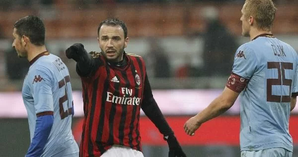 Pazzini su <i>Facebook</i>: “Che rabbia saltare la prima…”