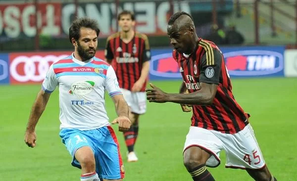 Goal of the day, la punizione di Balotelli contro il Catania