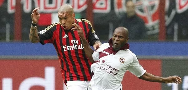 De Jong: “Fidatevi di Seedorf e rispettatelo: spogliatoio sacro. Ai tifosi dico grazie. Kakà e <i>Balo</i>…”