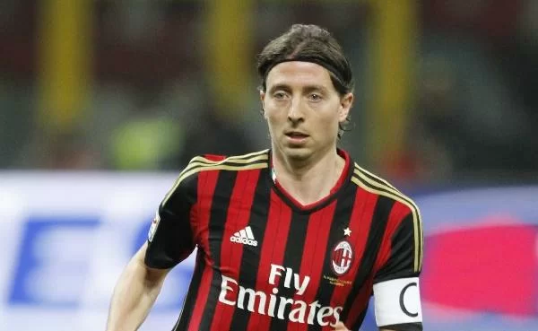 FOTO/ Ecco come Montolivo si trasforma in Tondolivo per Topolino