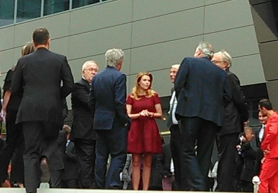 Barbara Berlusconi accoglie il sindaco Pisapia