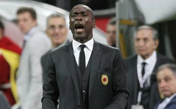 <i>Sportmediaset</i>, Seedorf rifiuta il Galatasaray: il Milan sta fremendo
