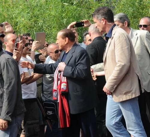 SM PHOTOGALLERY/ La prima di Berlusconi a <i>Casa Milan</i>