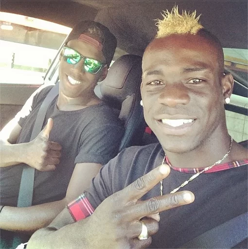 Balotelli su <i>Instagram</i>: “Grazie a tutti per gli auguri”