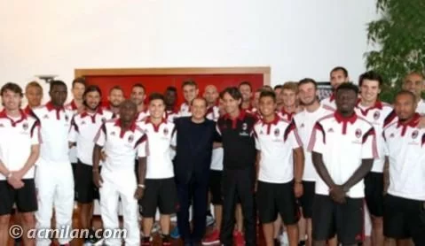 Berlusconi: “<i>Casa Milan</i> è la più bella sede di una squadra di calcio al mondo”