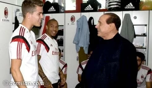 Mourinho lo manda, De Jong lo “assiste”: van Ginkel è pronto ad immergersi nel mondo Milan