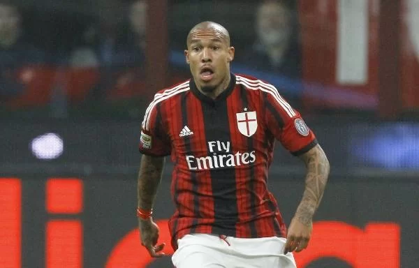 UFFICIALE/ De Jong firma un biennale con il Galatasaray