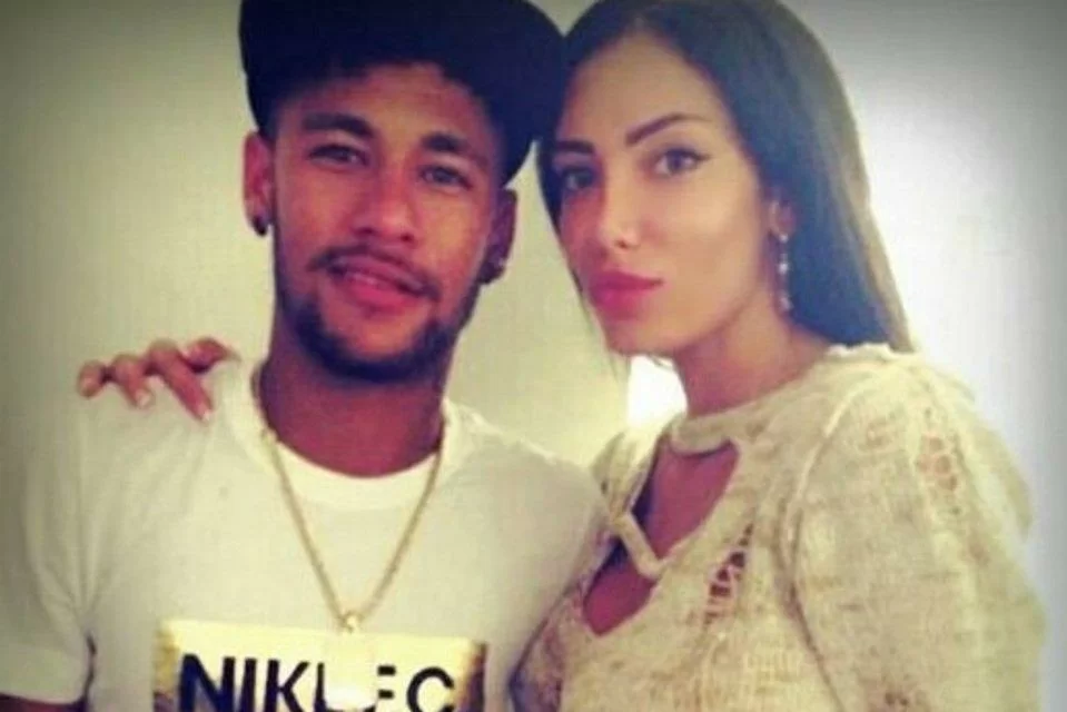 Neymar fa follie per Soraja
