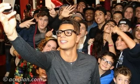 Tra l’immagine del presente e le luci del futuro: momento Mastour