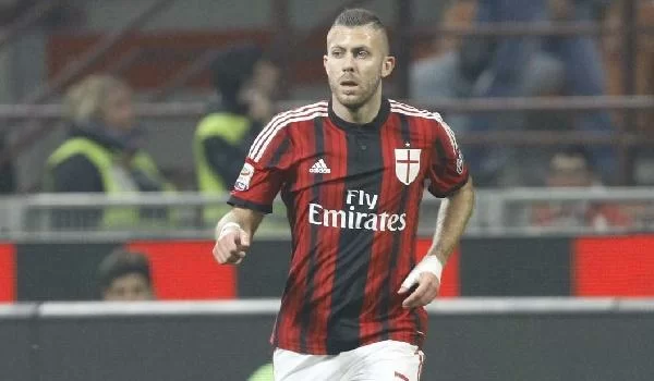 Menez: “Sono un giocatore diverso da Roma. La Nazionale? Il Milan puà ridarmela”