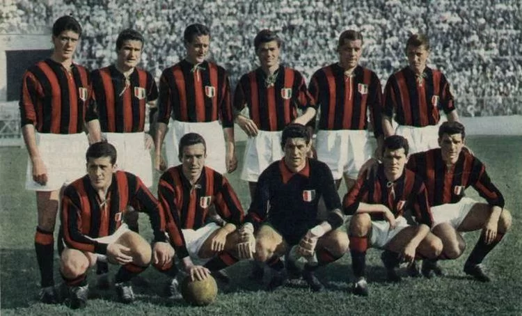 Twitter, 02/06/1959: il Milan ricorda il settimo scudetto. Il tweet