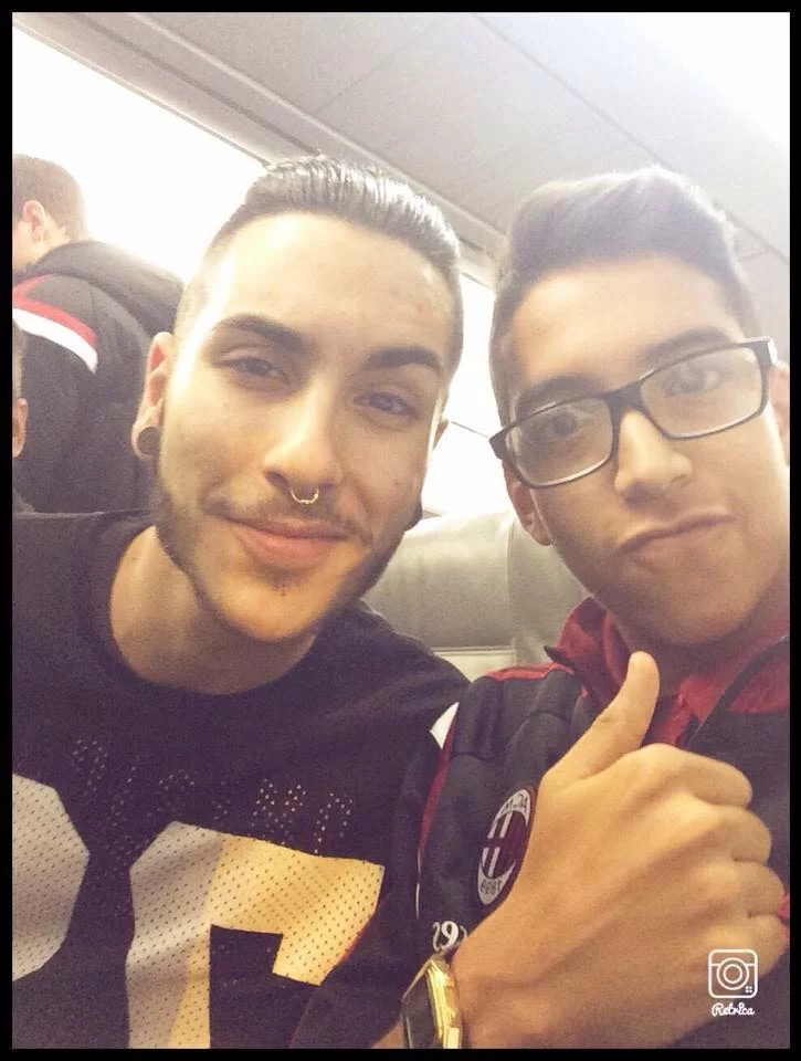 FOTO/ Gli Allievi Nazionali incontrano Madh di X Factor nel volo Milano-Cagliari