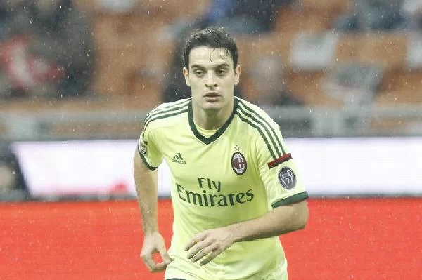 Bonaventura su Twitter: “Non ho nessun profilo Facebook o Instagram”