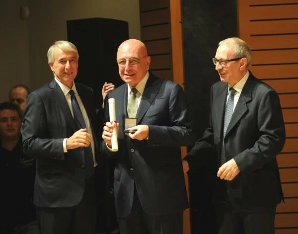 Ambrogino d’Oro, Galliani: “Grazie per il premio, sarebbe fantastico tornare e riceverlo per il Milan…”