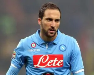 Gonzalo Higuain (Napol): 5 reti in trasferta