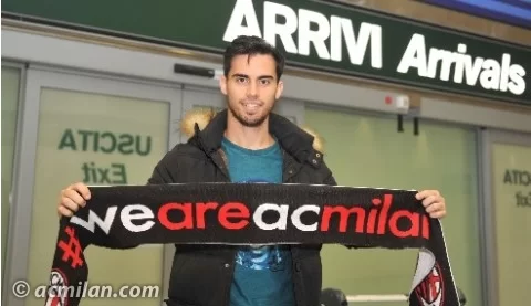 Le prime foto di Suso a Casa Milan. UPDATE/ Il giocatore: “Balotelli mi ha parlato bene del Milan”