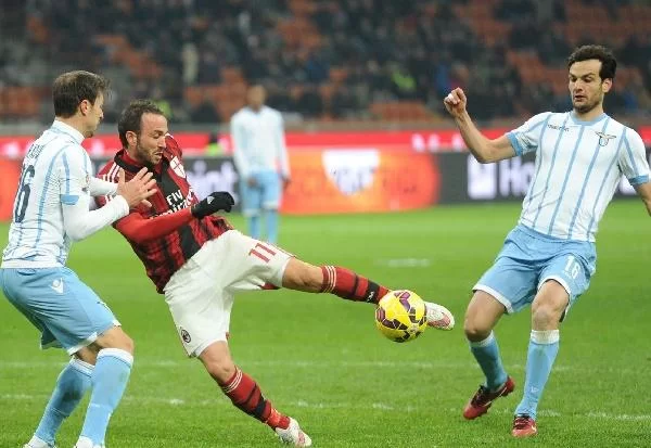 Da Pazzini a Pazzini: dopo quasi un anno il gol arriva dalla panchina