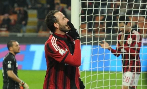 Pazzini: “Porterò sempre nel cuore il gol con la maglia del Milan contro il Genoa”