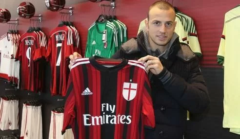 Il papà di Antonelli sogna in grande: “Spero che Luca diventi il capitano del Milan”