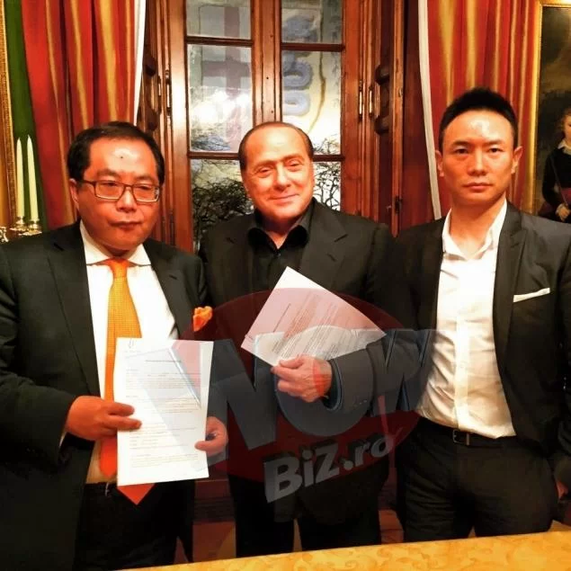 Lunedì possibile incontro tra Berlusconi e i cinesi: ecco i tempi della cessione del Milan