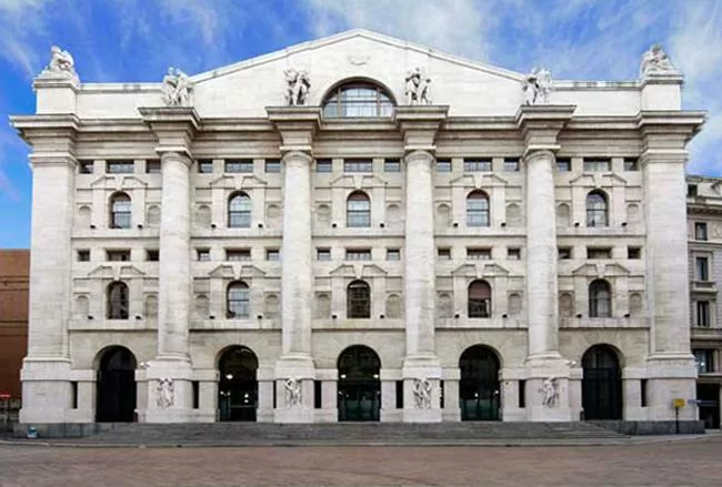 <i>Sole 24 Ore</i>: tre le piazze per la quotazione del Milan