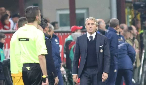 <i>GaSport</i>, crisi Inter: il Milan ha recuperato già 9 punti ed ora Mancini teme i rossoneri