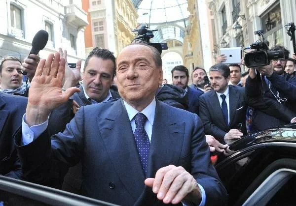 Berlusconi: “Saranno quindici giorni importanti. Se resto io, resta anche Brocchi. Ibrahimovic? Ha costi impossibili”